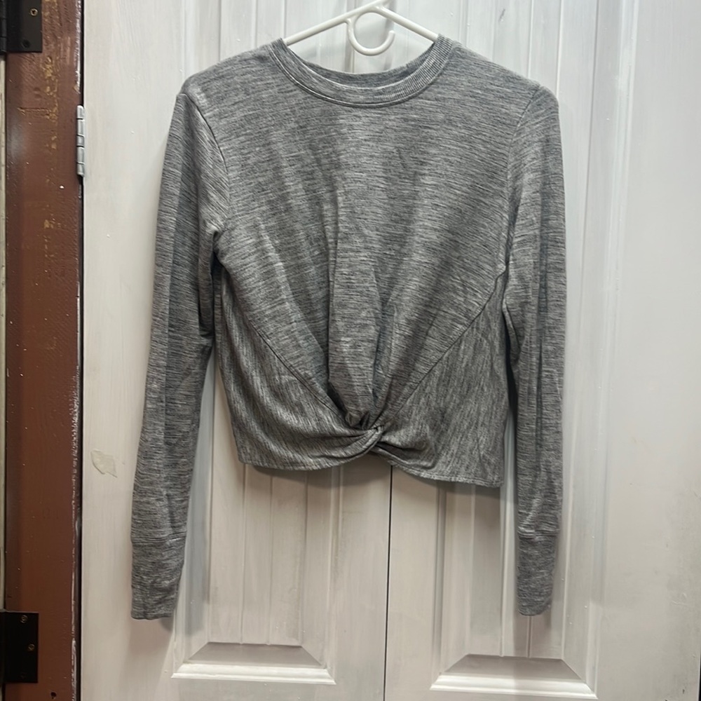 Athleta crop long sleeve XXS